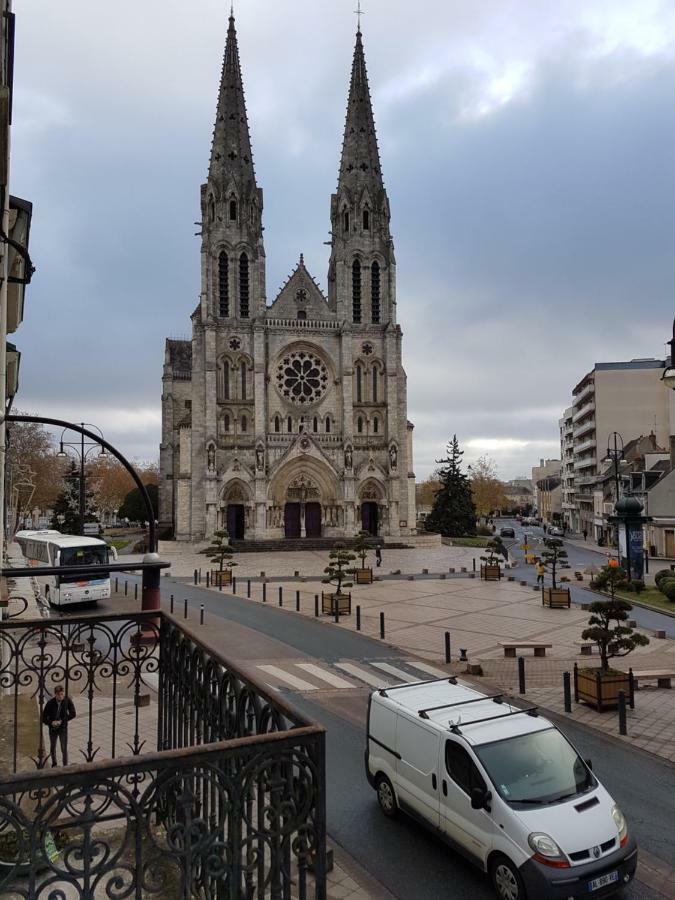 Le Prestige Saint Andre Lägenhet Châteauroux Exteriör bild